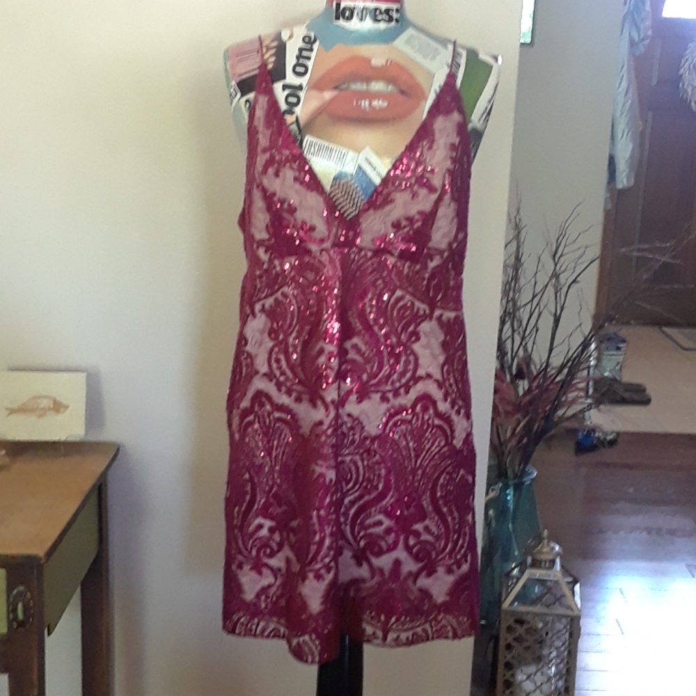 Free People Night Shimmers Sequin mini raspberry - Picture 5 of 8